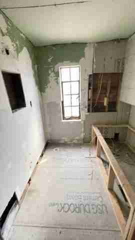 5557 Three Mile (34).jpg